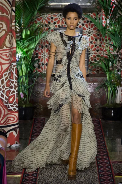 Look 20
